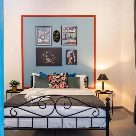 Blue Haven - 2-br Artistic Escape In Apartament Larnaca