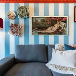 Blue Haven - 2-br Artistic Escape In Appartement Larnaca