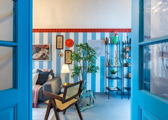 Blue Haven - 2-br Artistic Escape In * Larnaca