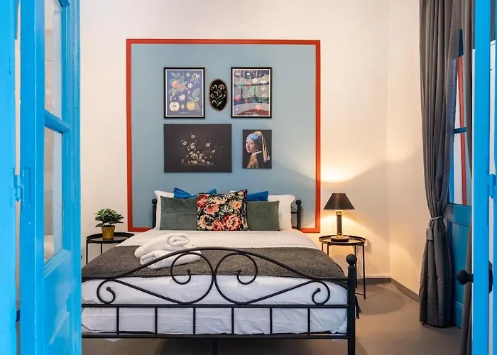 Blue Haven - 2-br Artistic Escape In Apartmán Larnaca